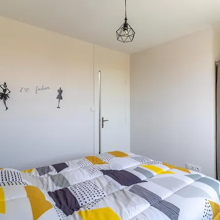 Rénové 2023 Avec Terrasse, Proche Zoo De La Flèche, Idéal Motards, 6 Pers, Wifi, Parking Sécurisé - Fr-1-622-60 * Méon