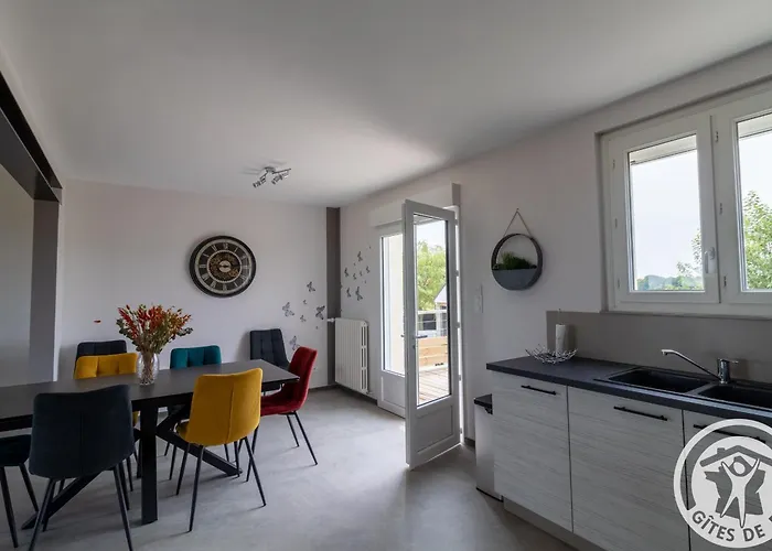 Renove 2023 Avec Terrasse, Proche Zoo De La Fleche, Ideal Motards, 6 Pers, Wifi, Parking Securise - Fr-1-622-60 Méon